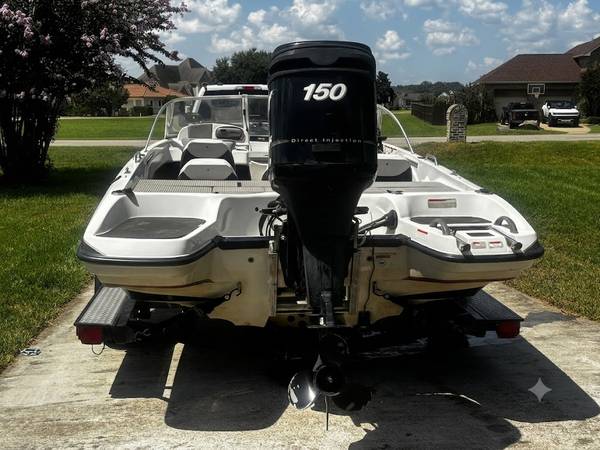 2009 Nitro, dovoz USA — foto 5 z 9
