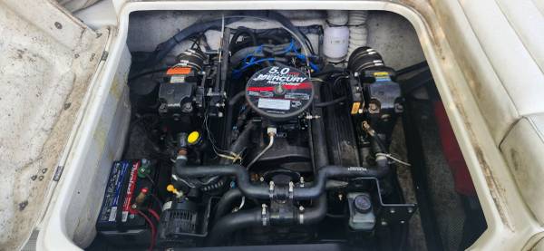 2008 Tracker, dovoz USA — foto 9 z 12