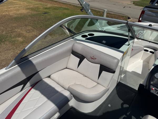 2009 MasterCraft, dovoz USA — foto 9 z 12