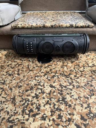 Tracker, dovoz USA — foto 4 z 12