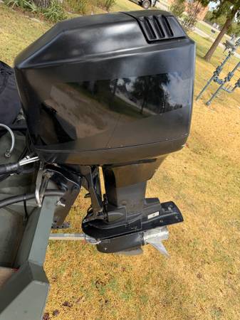 Tracker, dovoz USA — foto 9 z 12