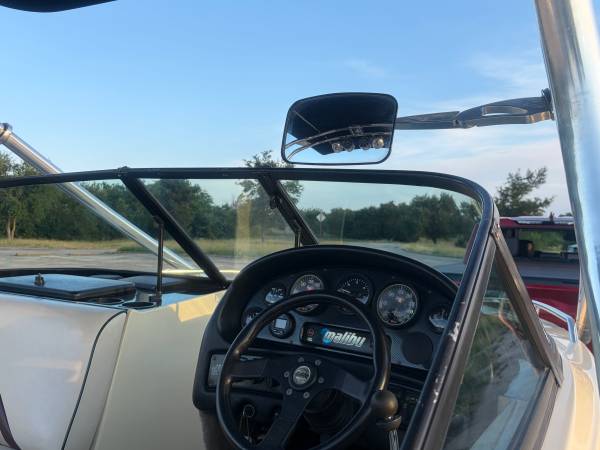 Malibu, dovoz USA — foto 6 z 12