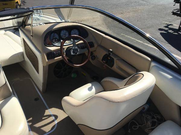 2002 Malibu, dovoz USA — foto 3 z 7