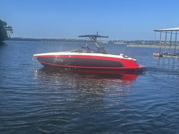 2022 Cobalt, dovoz USA — foto 4 z 12
