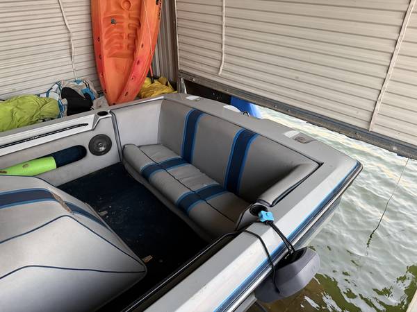 1987 MasterCraft, dovoz USA — foto 10 z 12