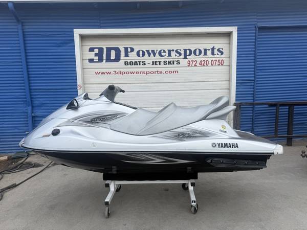 2012 Yamaha, dovoz USA — foto 7 z 12