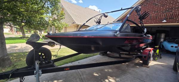 1990 MasterCraft, dovoz USA — foto 1