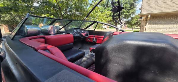 1990 MasterCraft, dovoz USA — foto 6 z 12