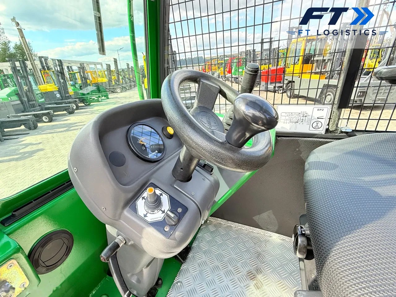2011 Combilift WÓZEK, 4 520 mth, dovoz Skladem v EU — foto 16 z 24