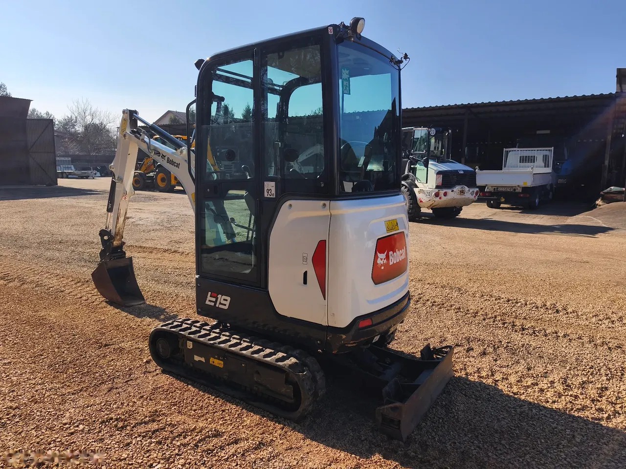 2024 Bobcat E19, 530 mth, dovoz Skladem v EU — foto 4 z 24