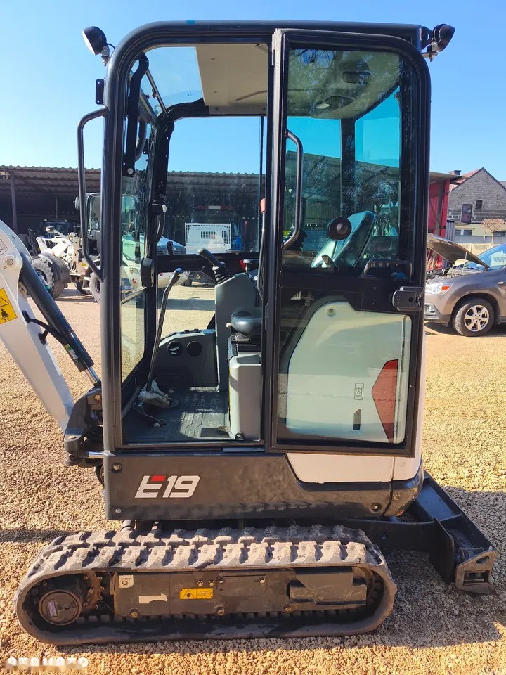 2024 Bobcat E19, 530 mth, dovoz Skladem v EU — foto 9 z 24