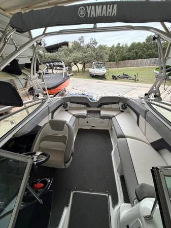 2012 Yamaha, dovoz USA — foto 7 z 9