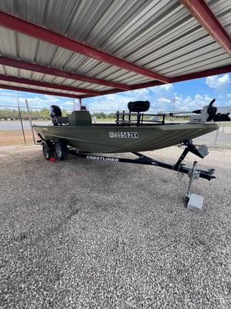 2022 Crestliner, dovoz USA — foto 1