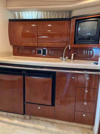 2002 Sea Ray, dovoz USA — foto 9 z 12