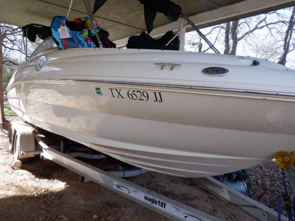 Sea Ray, dovoz USA — foto 2 z 5