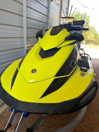 2021 Yamaha, dovoz USA — foto 1