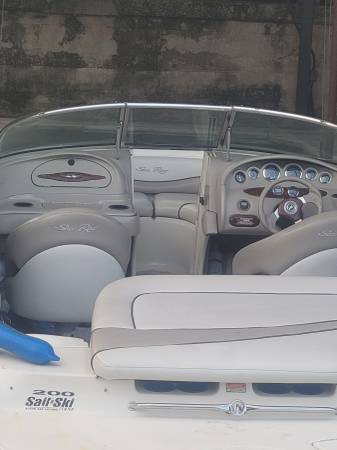 2002 Sea Ray, dovoz USA — foto 3 z 7