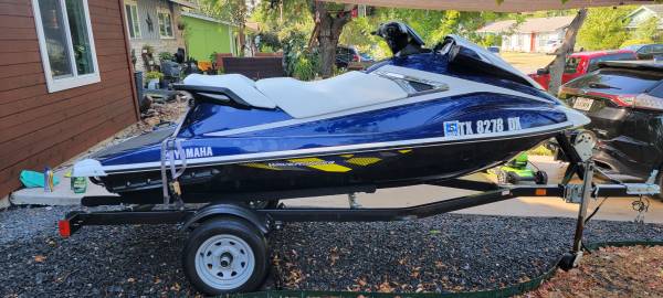 2017 Yamaha, dovoz USA — foto 1
