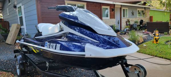 2017 Yamaha, dovoz USA — foto 2 z 5