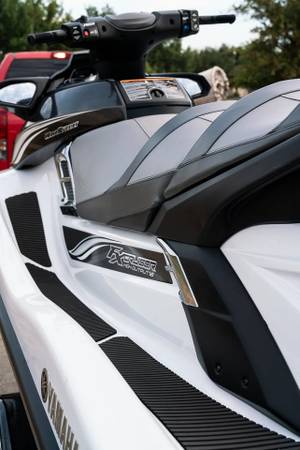2015 Yamaha, dovoz USA — foto 3 z 5