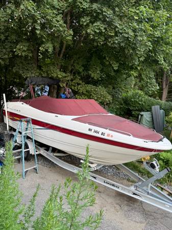 2001 Bayliner, dovoz USA — foto 2 z 12