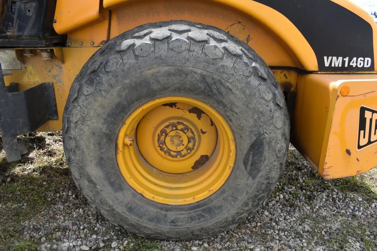 2009 JCB VM 146D, 6 318 mth, dovoz Skladem v EU — foto 9 z 24