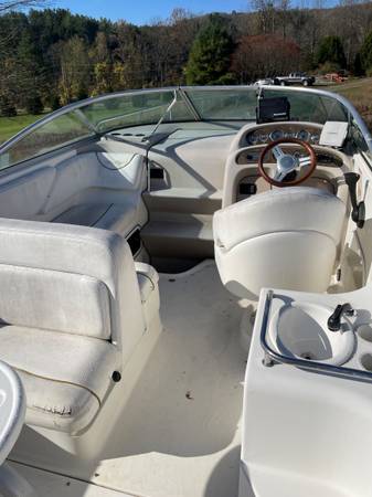 2001 Sea Ray, dovoz USA — foto 6 z 12