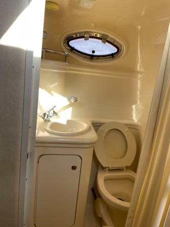 2001 Sea Ray, dovoz USA — foto 8 z 12
