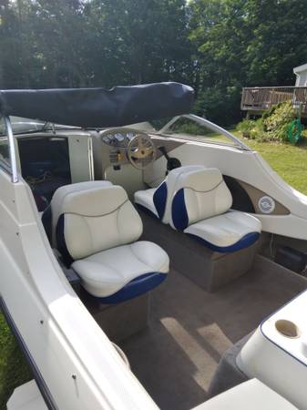 Bayliner, dovoz USA — foto 4 z 6