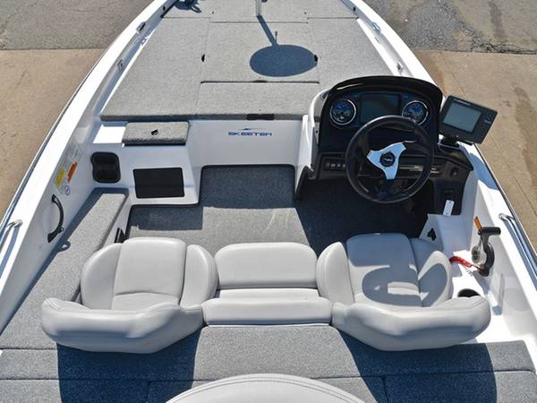 2007 Skeeter, dovoz USA — foto 4 z 4