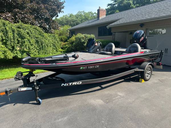 2024 Nitro, dovoz USA — foto 1