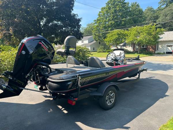 2024 Nitro, dovoz USA — foto 10 z 12