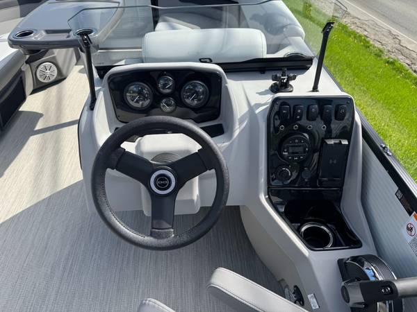2026, dovoz USA — foto 11 z 12