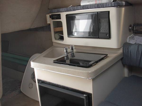 2001 Wellcraft, dovoz USA — foto 6 z 12