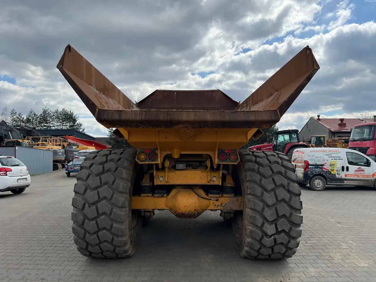 2006 Bell B30D, 19 000 mth, dovoz Skladem v EU — foto 9 z 17