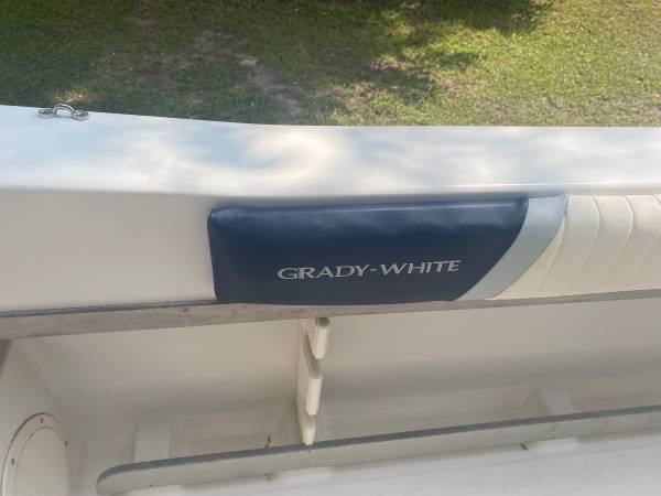 Grady-White, bílá, dovoz USA — foto 7 z 7