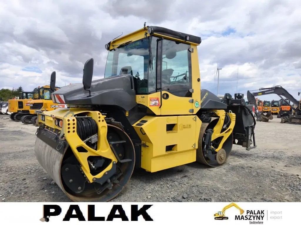 2014 Bomag VÁLEC, 5 632 mth, dovoz Skladem v EU — foto 2 z 22