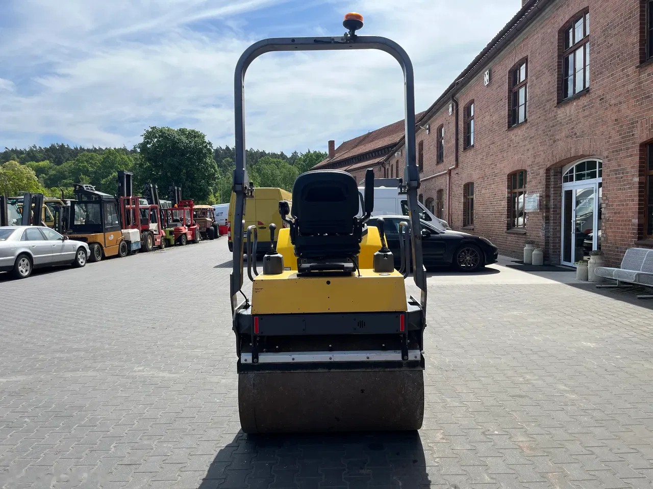 2014 Dynapac CC1200, 1 405 mth, dovoz Skladem v EU — foto 4 z 24