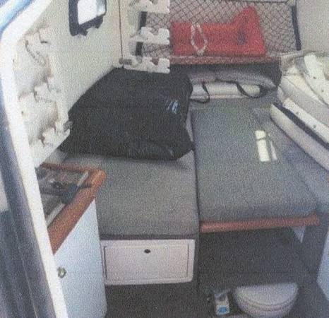 2000 Bayliner, dovoz USA — foto 5 z 12