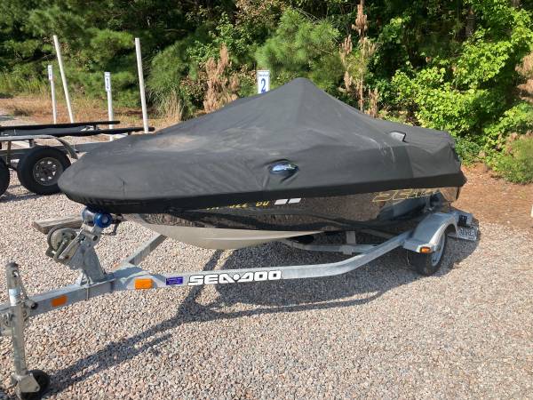 2011 Sea-Doo, dovoz USA — foto 2 z 12
