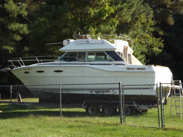 Sea Ray, dovoz USA — foto 2 z 12