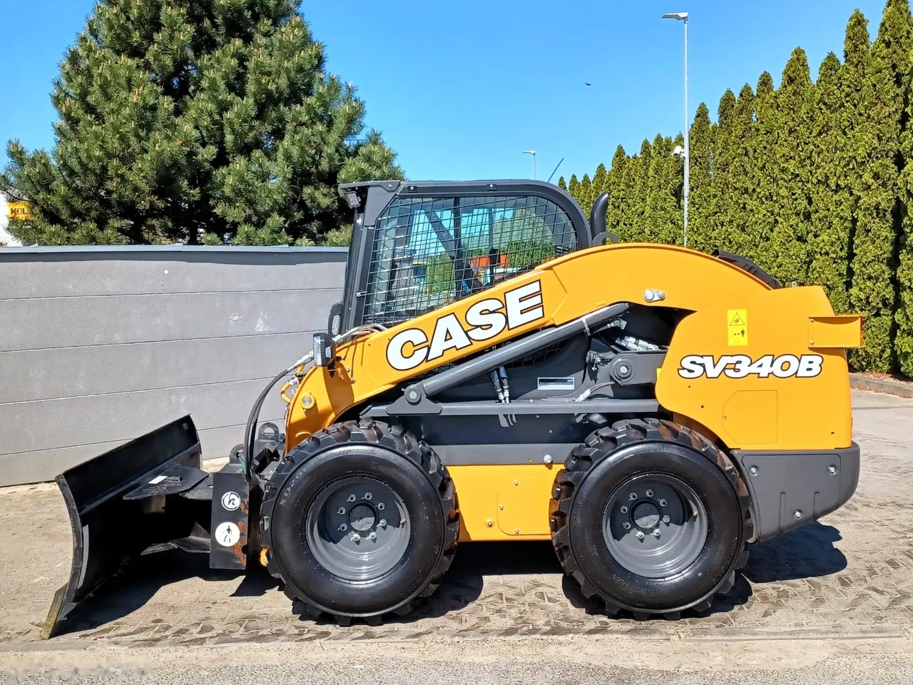 2024 Case SV340B, 2 mth, dovoz Skladem v EU — foto 2 z 8
