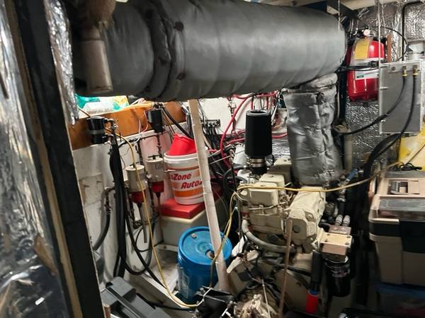 38’ Trawler, dovoz USA — foto 12 z 12