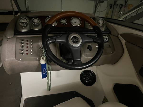 2005 Cobalt, černá, dovoz USA — foto 3 z 12