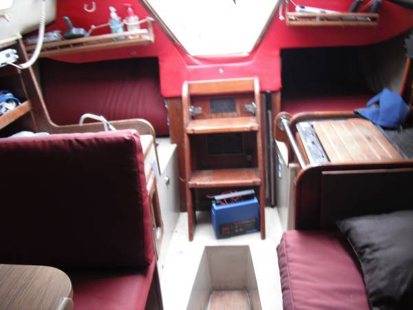 1978 LANCER 28, dovoz USA — foto 6 z 9