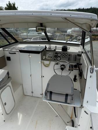 Bayliner, dovoz USA — foto 7 z 12