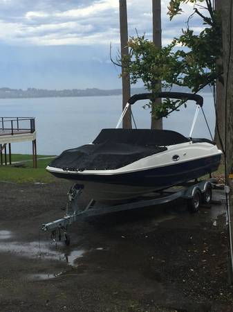 2017 Bayliner, dovoz USA — foto 3 z 8
