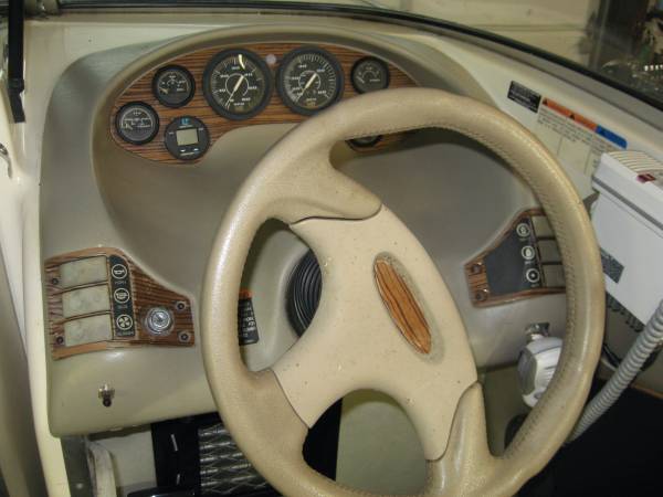Bayliner, dovoz USA — foto 7 z 7