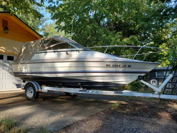 Bayliner, dovoz USA — foto 9 z 9