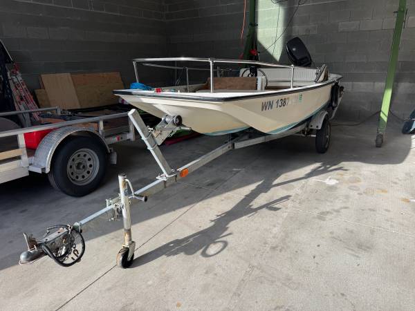 Boston Whaler, dovoz USA — foto 1